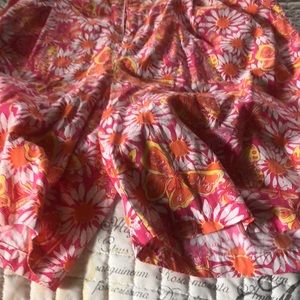 Size 12 shorts Lilly Pulitzer pink orange yellow